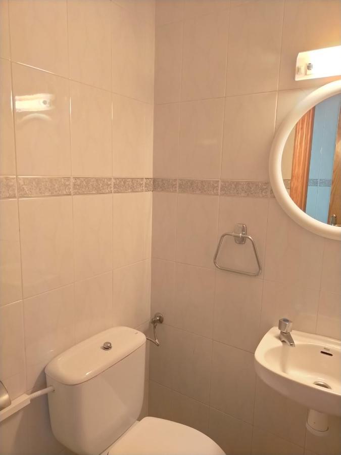 Apartamento Con Aire Acondicionado De Tres Dormitorios En El Centro Y Junto A La Playa เพนิสโคลา ภายนอก รูปภาพ