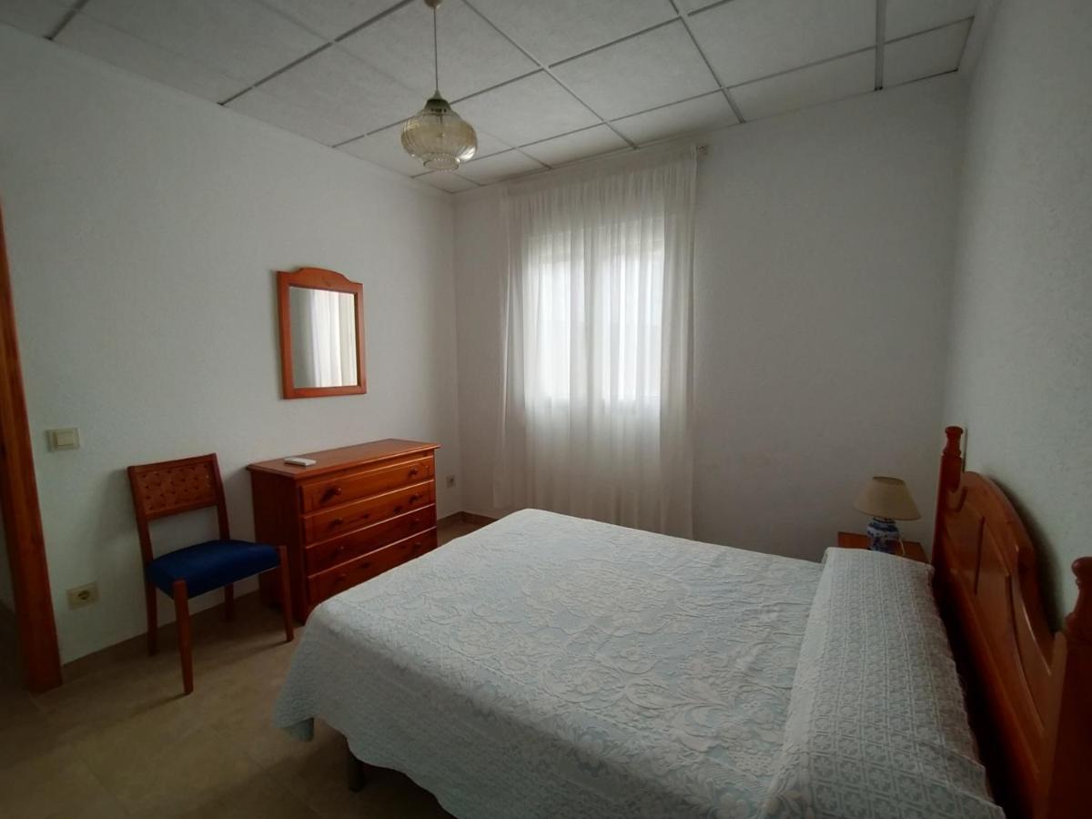 Apartamento Con Aire Acondicionado De Tres Dormitorios En El Centro Y Junto A La Playa เพนิสโคลา ภายนอก รูปภาพ